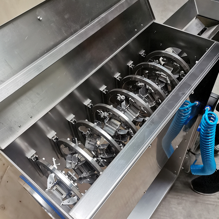 Carrot Peeling Machine Carrot Peeling Machine